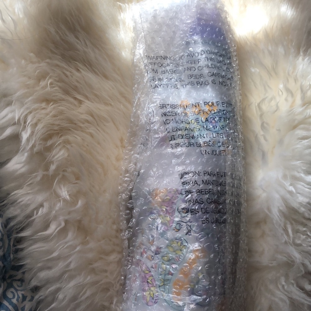 Vera Bradley Water Bottle - Picture 7 of 7